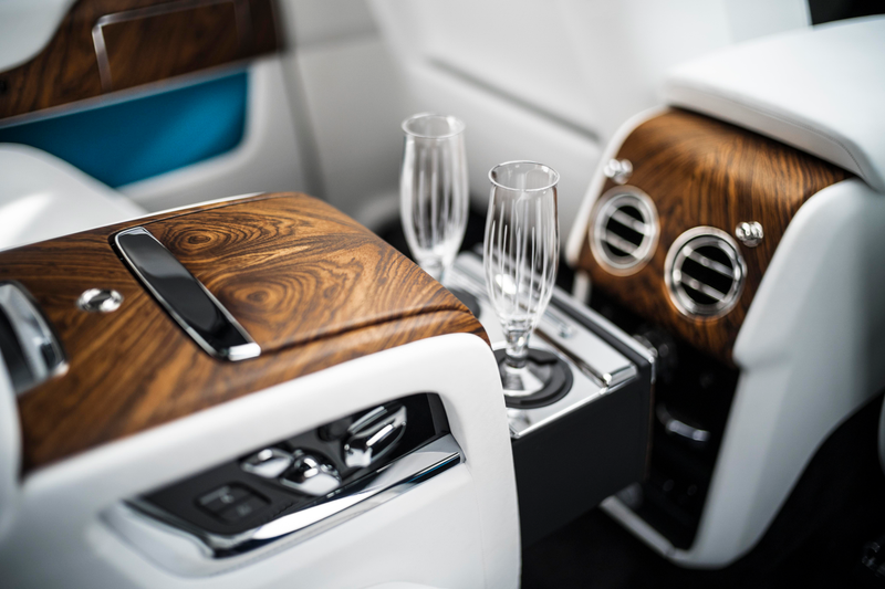 Illustration for article titled The 2019 Rolls-Royce Cullinan Is A Twin-Turbo V12 SUV Behemoth